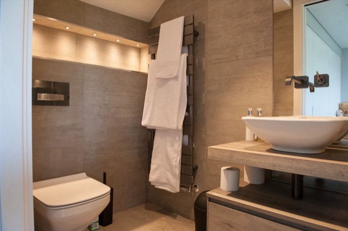 High specification bathroom, Finchley, North London