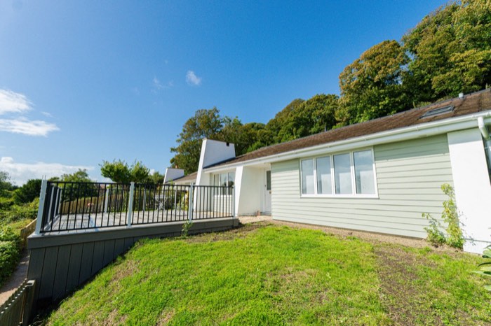 Ventnor Bungalow, Isle of Wight — image 4