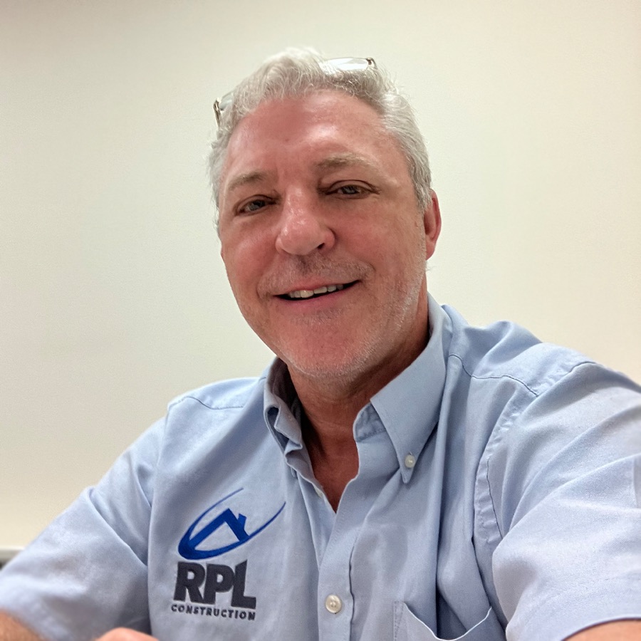 Chris, Contracts Manager, Luton